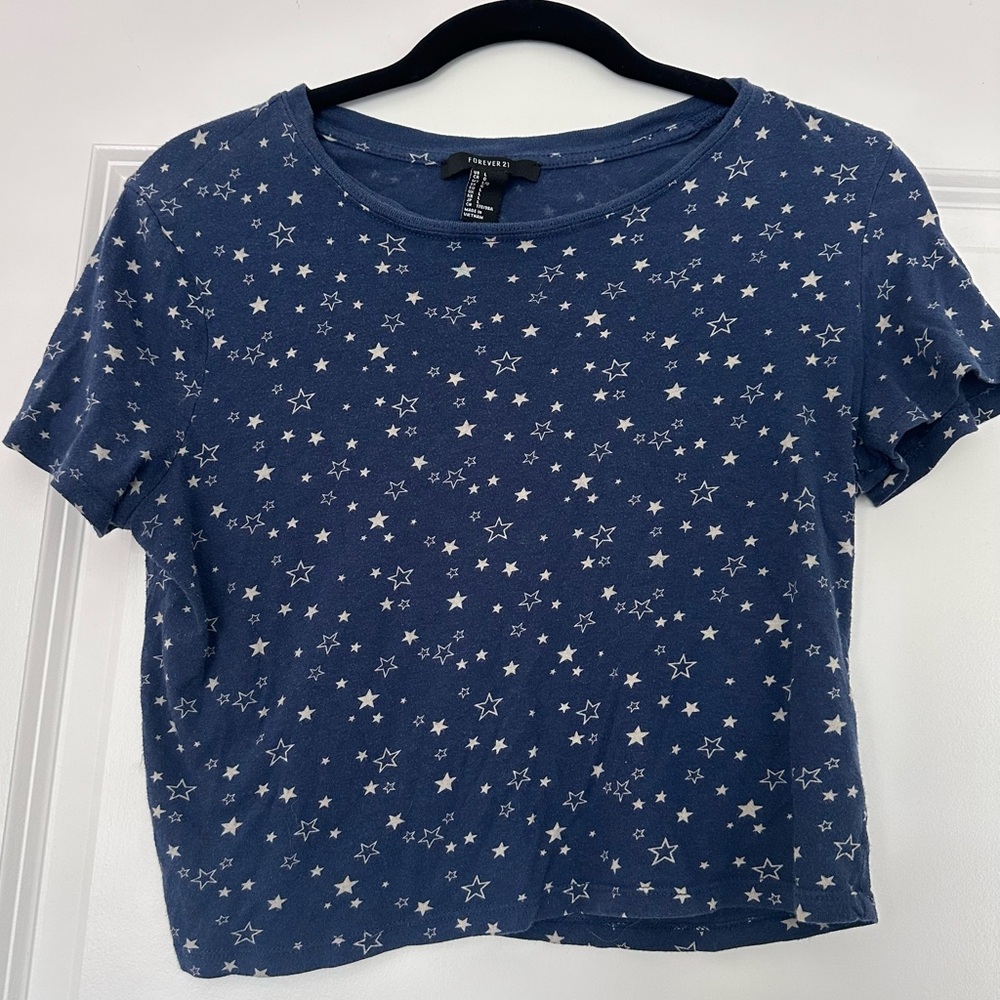 Forever 21 (L) Navy with White Stars Cropped T-Shirt Lightweight Space Tee